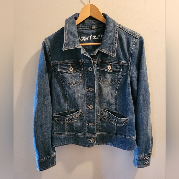 Point Zero womans denim jacket. Size small. - Picture 2 of 7